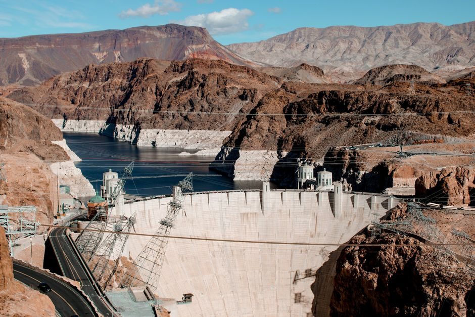 Top Lithium Hydroxide Companies 2026: Spec Map, Sourcing Gates, and Producer Map