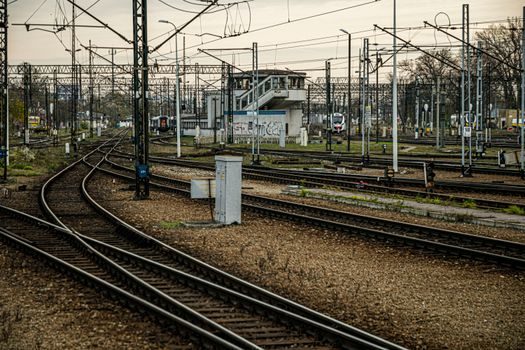 Total Station types and classifications - Sourcing, Standards and Procurement Signals