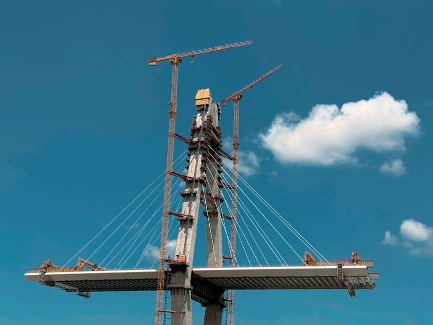 Tower Crane Types and Classifications: A 2026 Spec Map