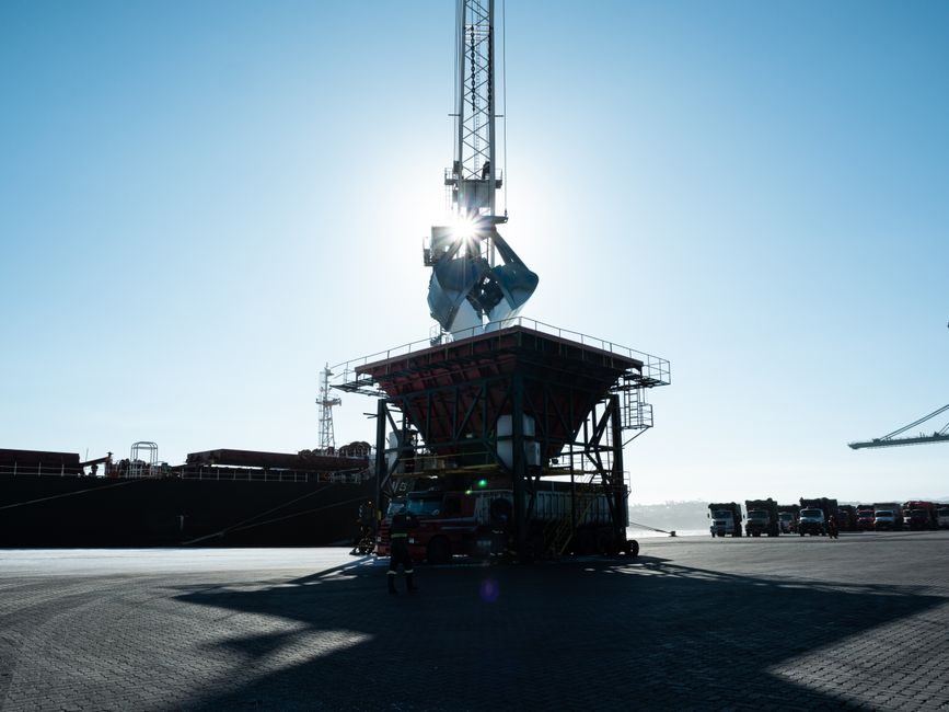 Truck Crane Selection: Capacity, Boom and Chassis Criteria