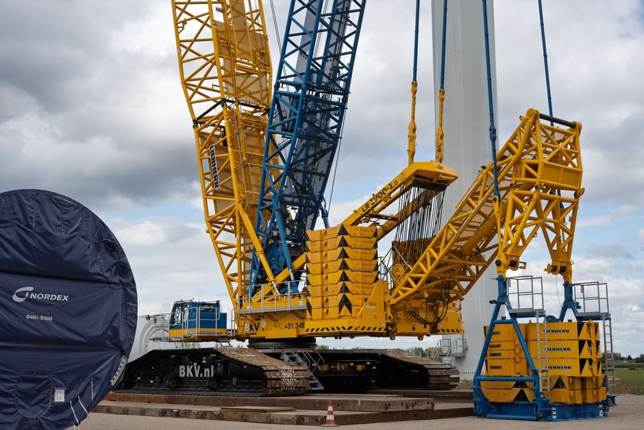 Truck-Mounted Crane Installation Guide: 2026 Spec Bands, Chassis Match and Acceptance