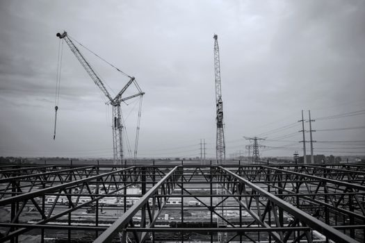 Truck-Mounted Crane advantages and disadvantages - Power Options: Diesel, Electric and Hybrid