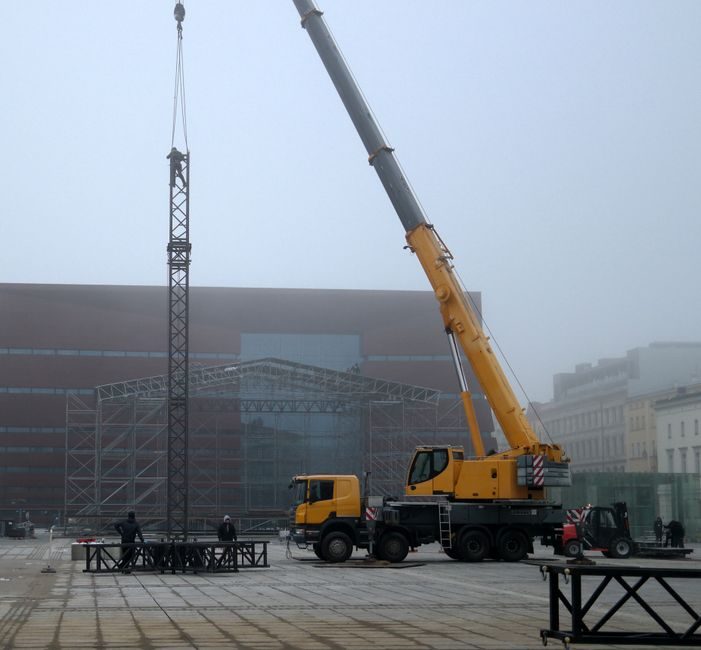 Truck-Mounted Crane Sizing: Load, Reach, Axle and Duty Gates