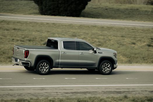 Truck Scale total cost of ownership analysis - Decision framework: a four-line TCO comparison