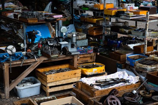 Turnover Box buying guide 2026 - MOQ, tooling cost and unit price bands observed on listings