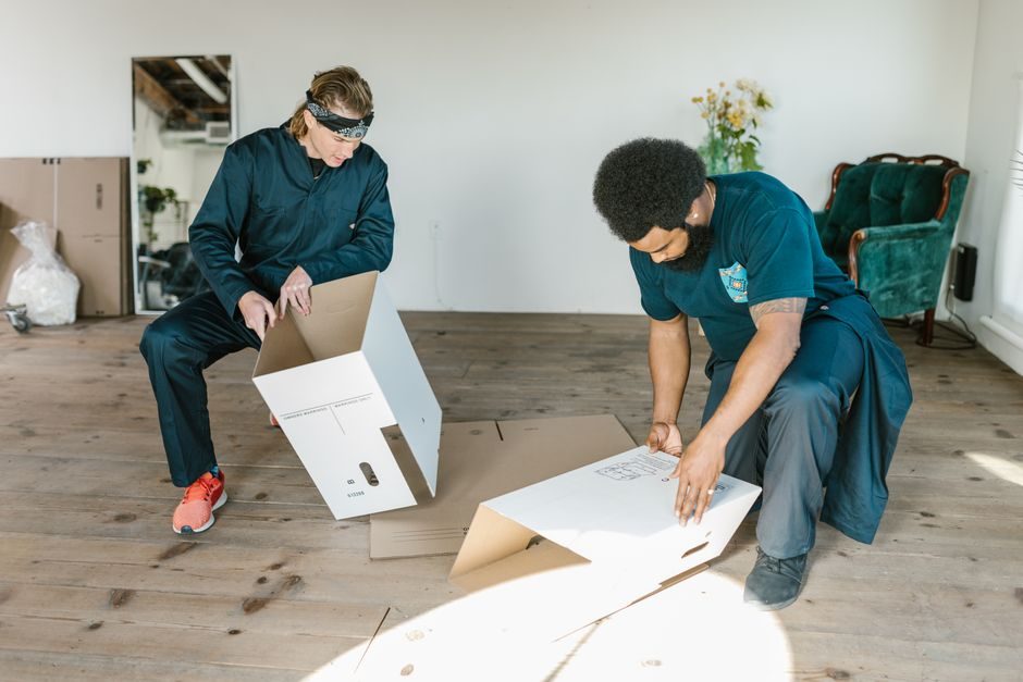 Turnover Box Installation Guide: Spec-Driven Mounting, Stacking & Failure-Mode Map
