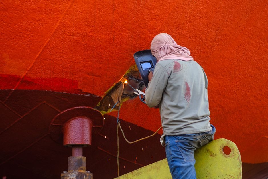 Ultrasonic Thickness Gauge Price and Cost Guide: 2026 Buyer's Stack