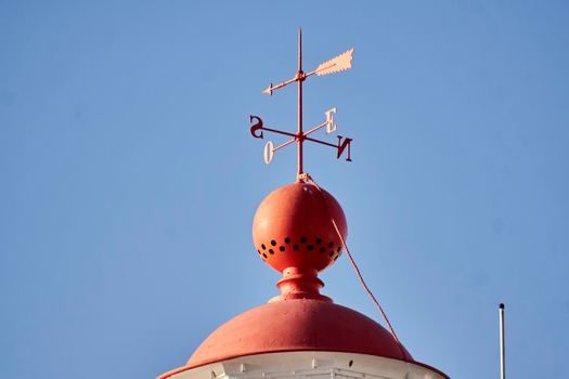 UV Radiometer vs Weather Station - Overlap, Differences, and a Side-by-Side Comparison
