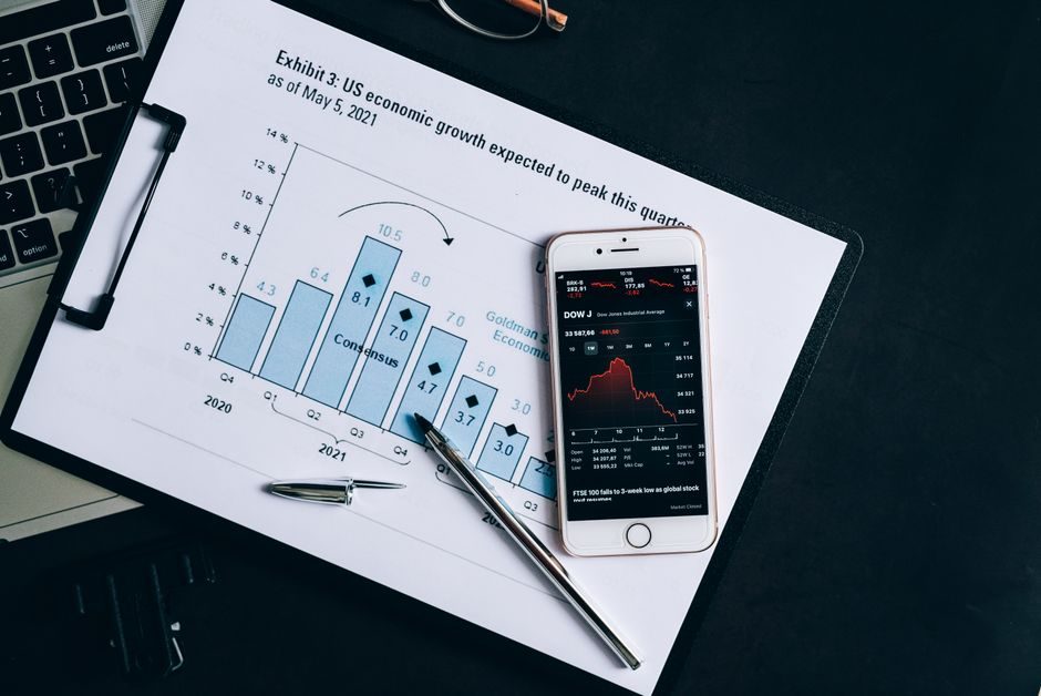 Wafer Fab Equipment Market 2026: Node Splits, Spending Bands, and Forecast Logic