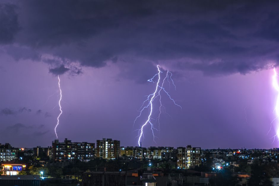 Warning Tape vs Explosion-Proof Electrical: Zone Roles, Spec Bands and Selection Logic