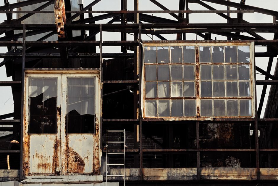 Weathering Steel vs Steel Section: Spec-First Selection Map