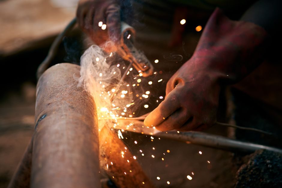 Welded Steel Mesh Sizing and Selection: Wire, Aperture and Code Path