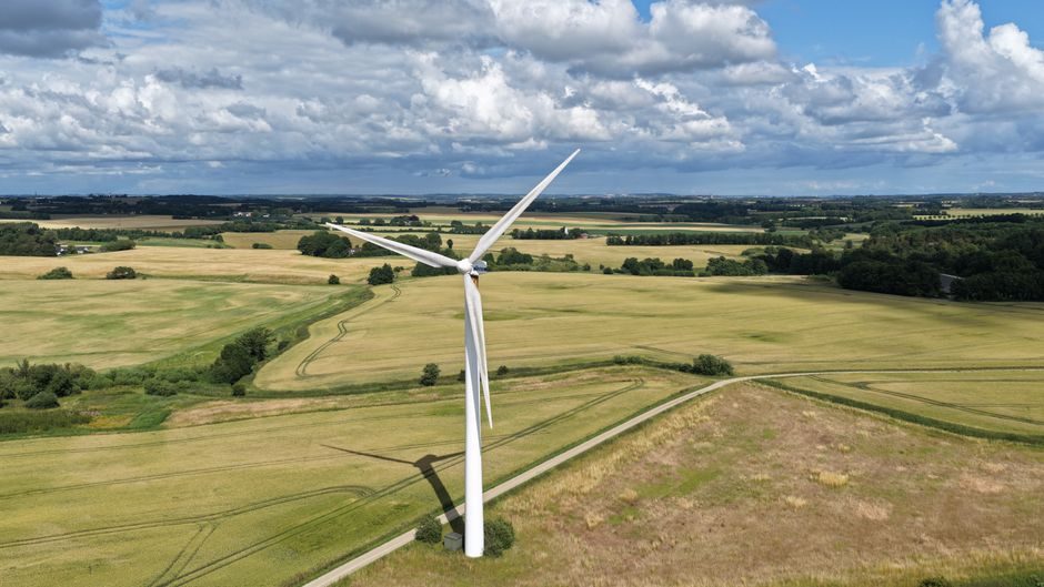 Wind Turbine BOM: Rotor, Drivetrain, Nacelle, Tower