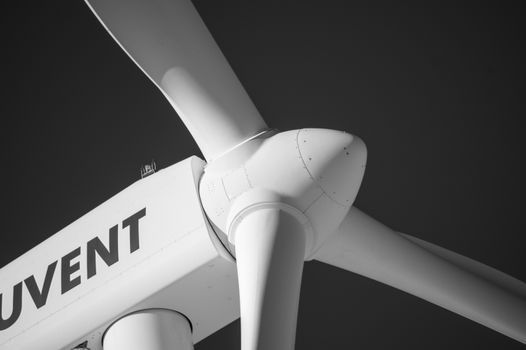 wind turbine key components and bill of materials - Nacelle Auxiliaries: Yaw, Pitch, Converter, Controller, Sensors
