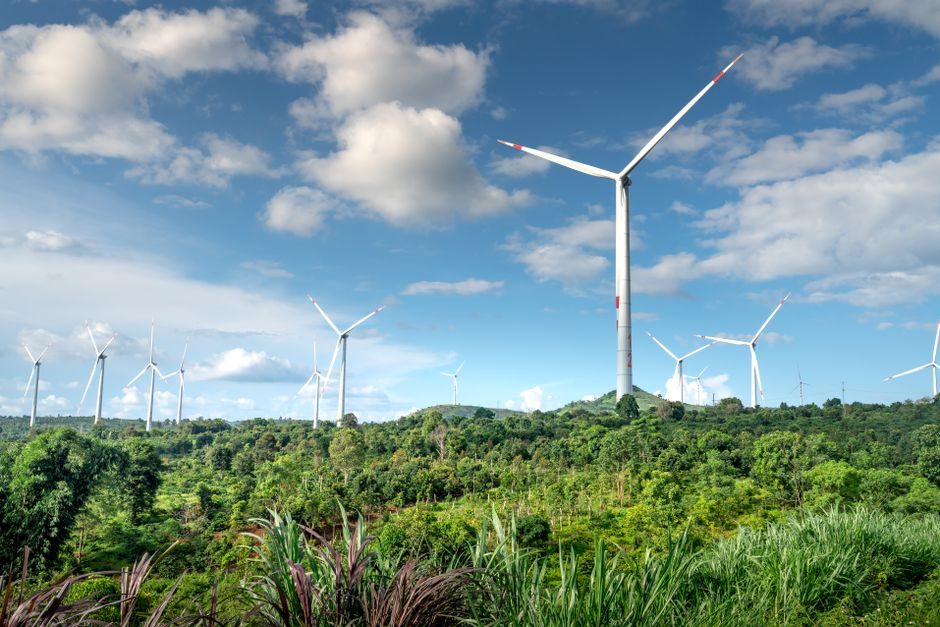 Wind Turbine Manufacturing Equipment Guide: Vendor Spec Map 2026