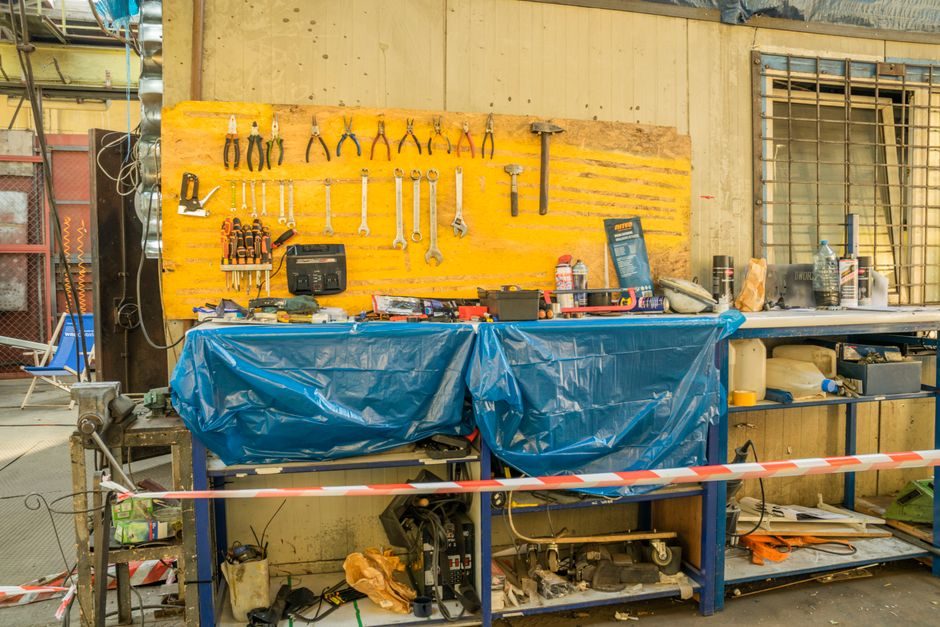 Workbench Price & Cost Guide 2026: Steel, Stainless and Refrigerated Bench Tiers