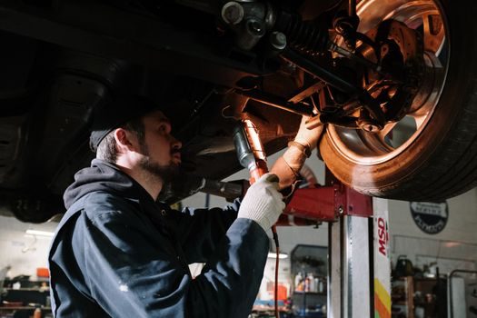 Worm Gear Reducer selection criteria - Lubrication, Bearings and Service Life