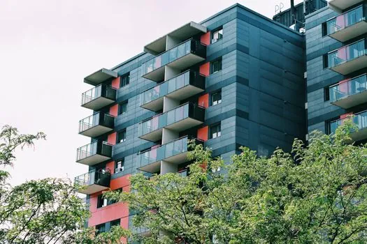 AAC Block selection for residential construction - Standard Sizes, Tolerances, and the 1-Block-Replaces-18-Bricks Payoff