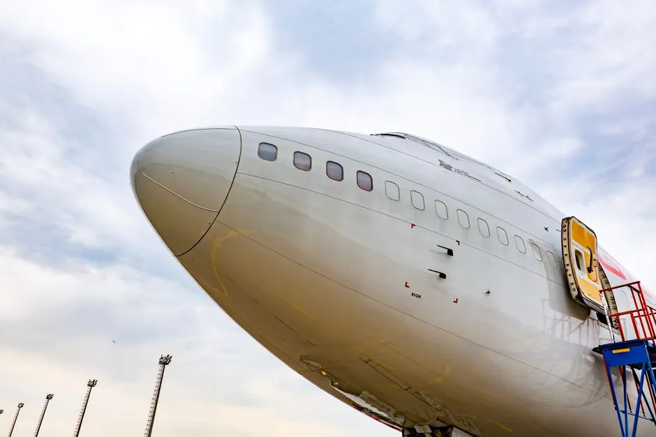 Aerospace capacity planning: RRP, RCCP, CRP decision gates