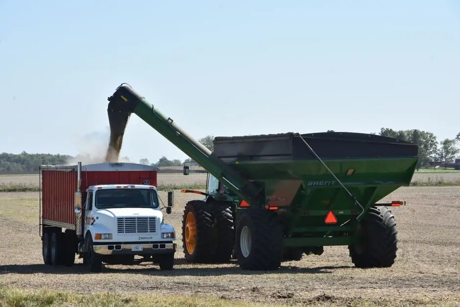 Agricultural Concrete Pump Truck Selection: Boom, Output, and Chassis Fit