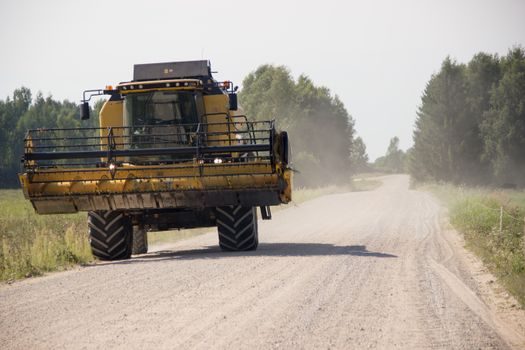 Motor Grader selection for agriculture - Selection Criteria Comparison Across Power Bands