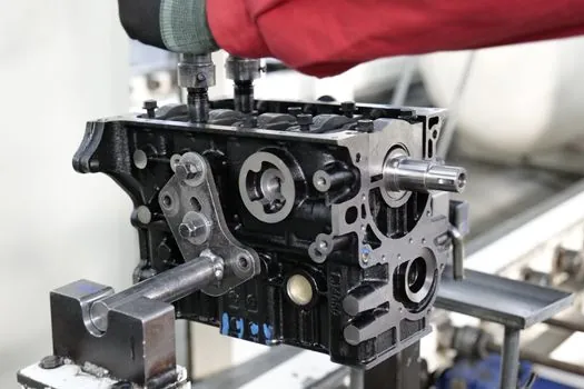 Pillow Block Bearing selection for agriculture machinery - Locking methods, re-lubrication and field replacement