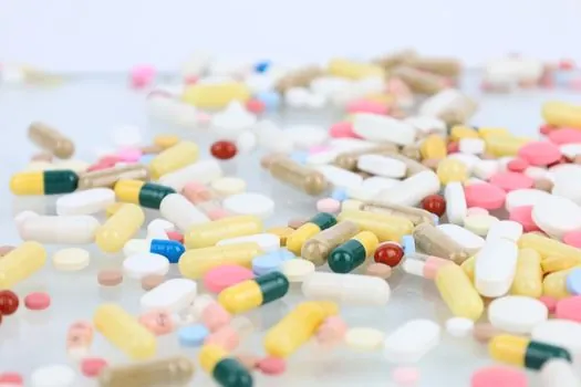 AGV Robot selection for pharmaceutical distribution - Standards, Compliance, and Sourcing