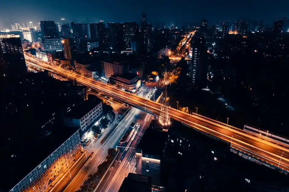 AI accelerator sourcing from China: 2026 cluster map, vendor lineup, and spec gates
