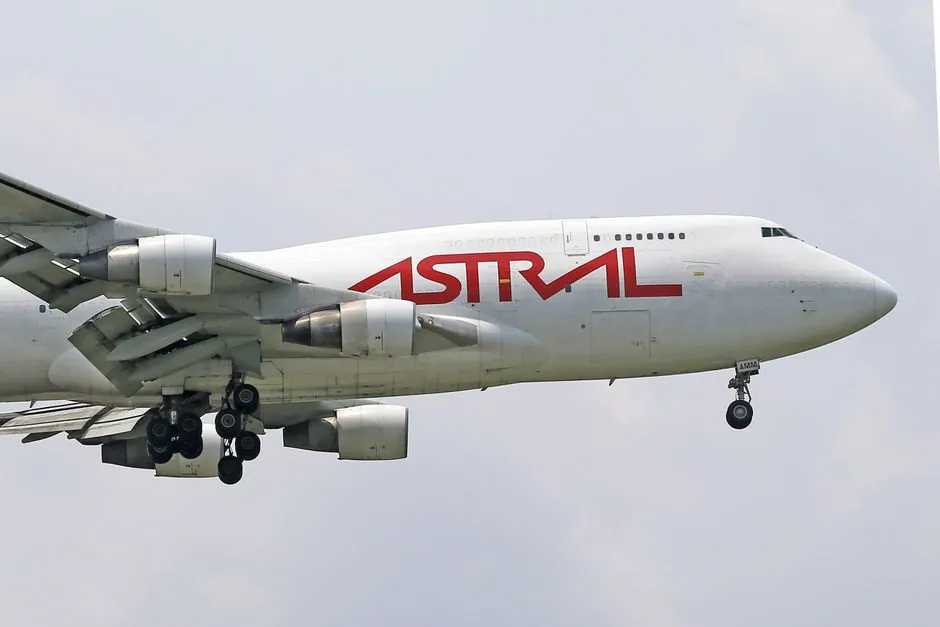 Air-Cargo VLM Selection: Spec Gates and Operational Fit