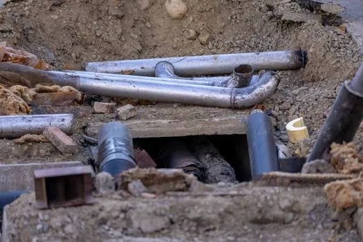 Air Pick selection for plumbing installation - Sourcing, standards, and trackable signals