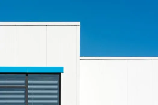 ALC Panel selection for cleanrooms - Joint Detailing, Air-Tightness, and Retrofit Pathways