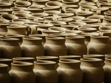 Alumina Ceramic selection for mold and die making - Additives, Binders, and Sintering Aids