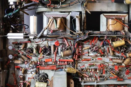 Aluminum Die Casting Machine selection for electronics housings - Common Failure Modes and How to Spec Against Them