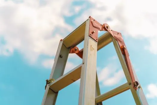 Aluminum Ladder selection for steel construction - Comparison Table: Aluminum Ladder Class vs Steel-Site Use Case