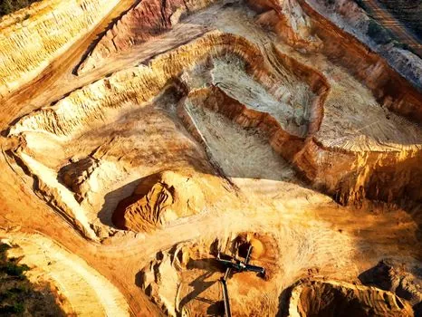 Angular Contact Bearing selection for mining operations - Material and Sealing Choices for Abrasive, Wet, and Corrosive Sites