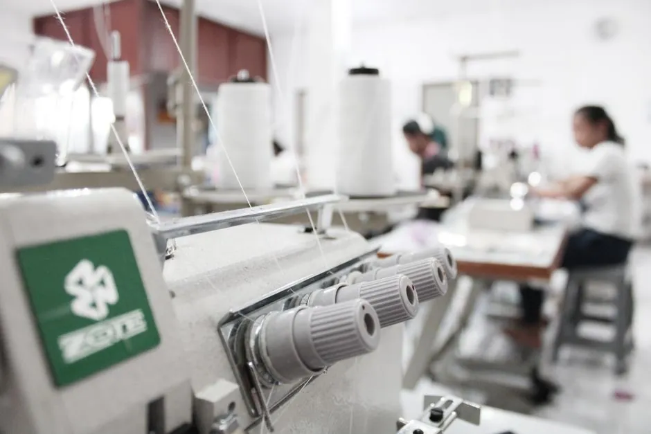 Apparel Labeling Machine Selection: 2026 Spec Map for Distribution Lines