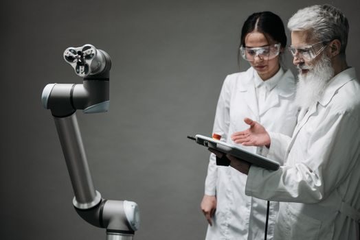articulated robot arm selection guide - Who should NOT pick the mainstream 6-axis articulated arm