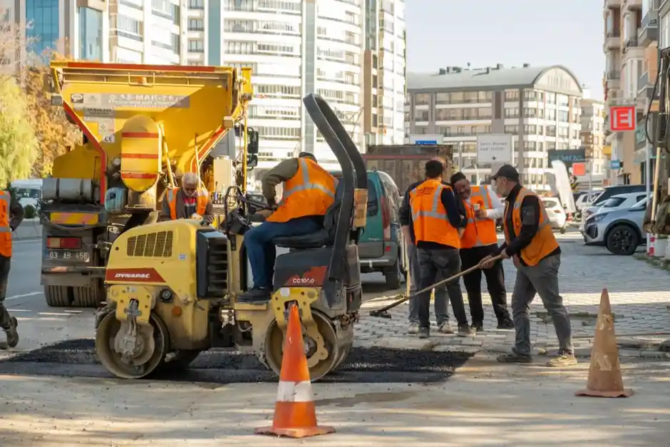 Asphalt Paver Selection for Pipeline Construction: Width, Mobility, Subgrade
