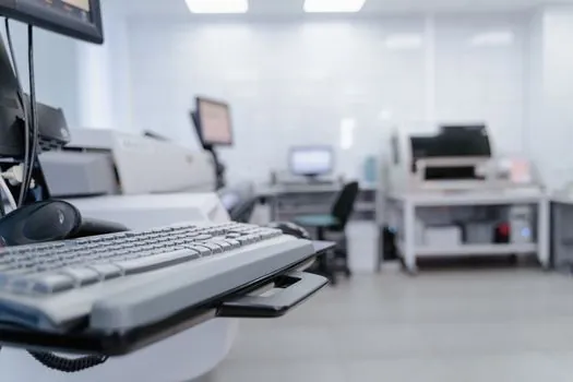 conductivity meter selection criteria for laboratory qa bench - IP rating, housing, and bench footprint