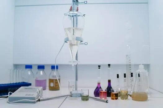 conductivity meter selection criteria for laboratory qa bench - Comparison: benchtop vs portable vs basic benchtop