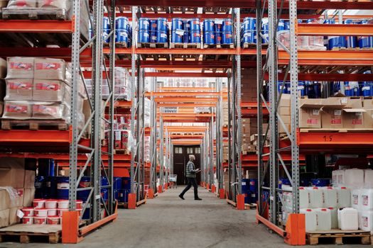Bucket Elevator selection for e-commerce fulfillment - Drive and Control Package for Modern Fulfillment Sites