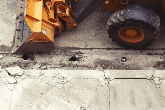 Bulldozer selection for road construction - Engine Power, Drivetrain, and Fuel-Consumption Reality