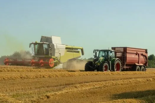 Casting Ladle selection for agriculture machinery - Trackable signals and next nodes