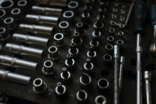 machine tool sourcing from China guide - Tooling, accessories, and the rebadged rebar-tool segment