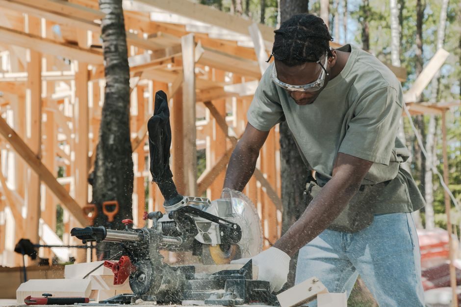 Circular Saw Specs for Demolition: Power, Blade, and Duty-Class Map