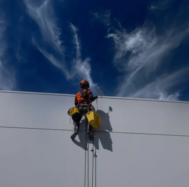 Cleanroom Waterproofing Coating Selection: ISO 14644, Chemistry, and Spec Gate