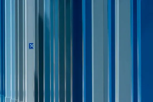 coating thickness gauge selection criteria for chemical compatibility review - Accuracy, range, and resolution must match the spec, not the brochure