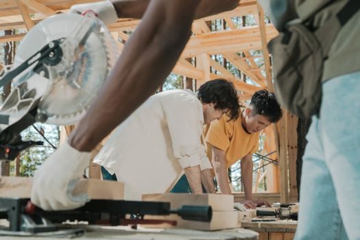 Circular Saw selection for concrete work - Corded Mains vs Cordless 18V Class