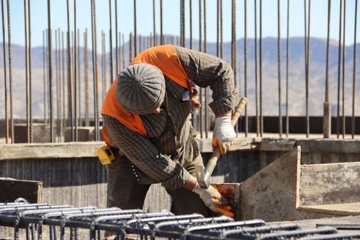 Concrete Fiber selection for residential construction - Who Fiber-Reinforced Concrete Is For — and Who Should Walk Away