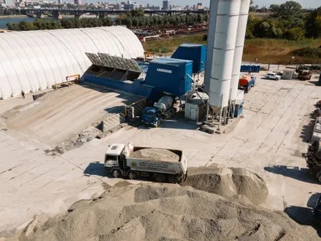 Concrete Pump Truck selection for pipeline construction - Who Should and Should Not Spec a Boom Pump